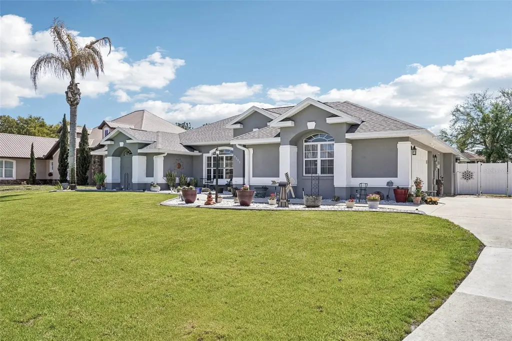 5353 County Road 125 Wildwood FL 34785