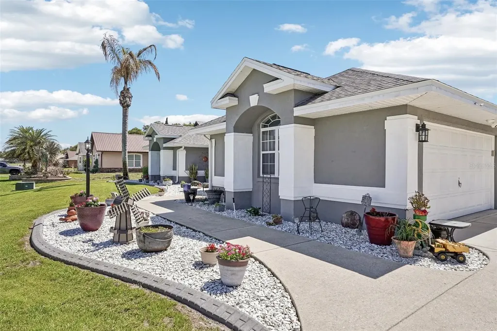 5353 County Road 125 Wildwood FL 34785
