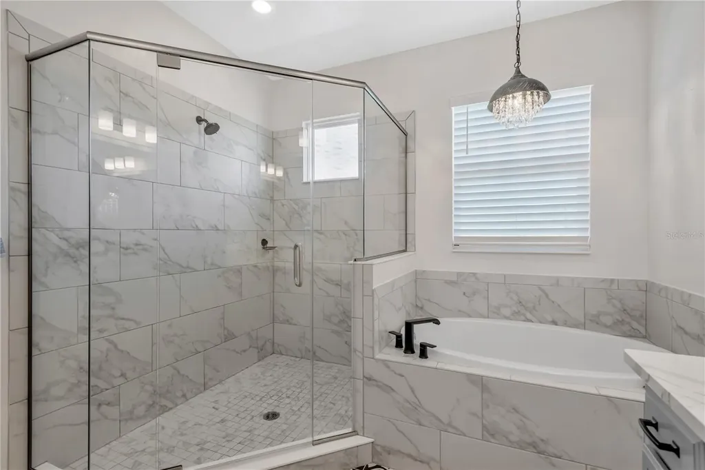 315 Blackrock Lane Apollo Beach FL 33572