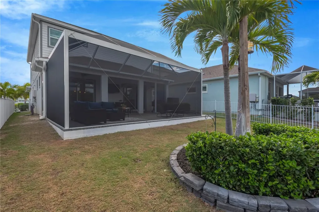 315 Blackrock Lane Apollo Beach FL 33572