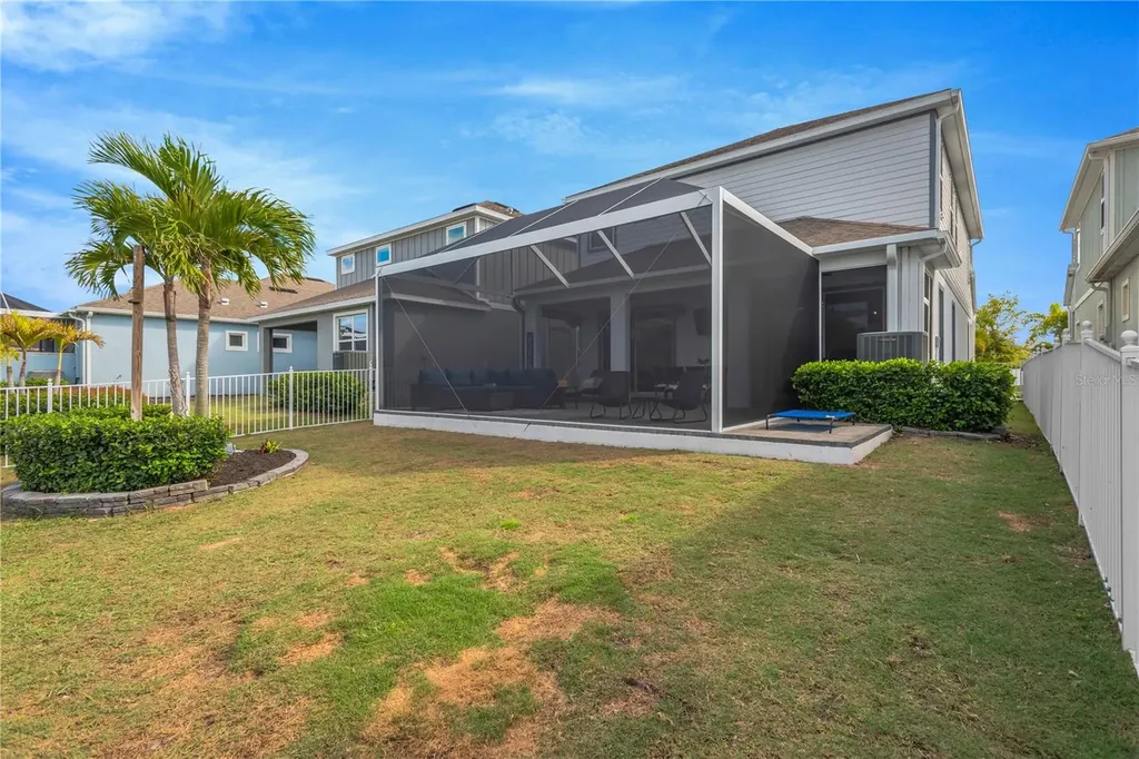 315 Blackrock Lane Apollo Beach FL 33572