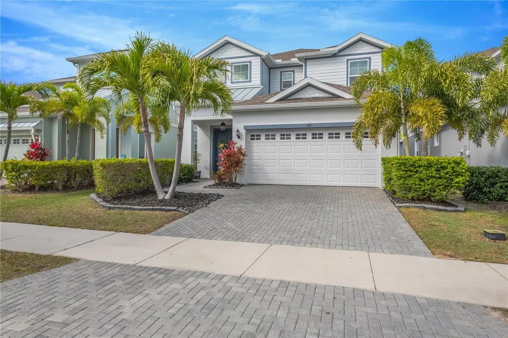 315 Blackrock Lane Apollo Beach FL 33572