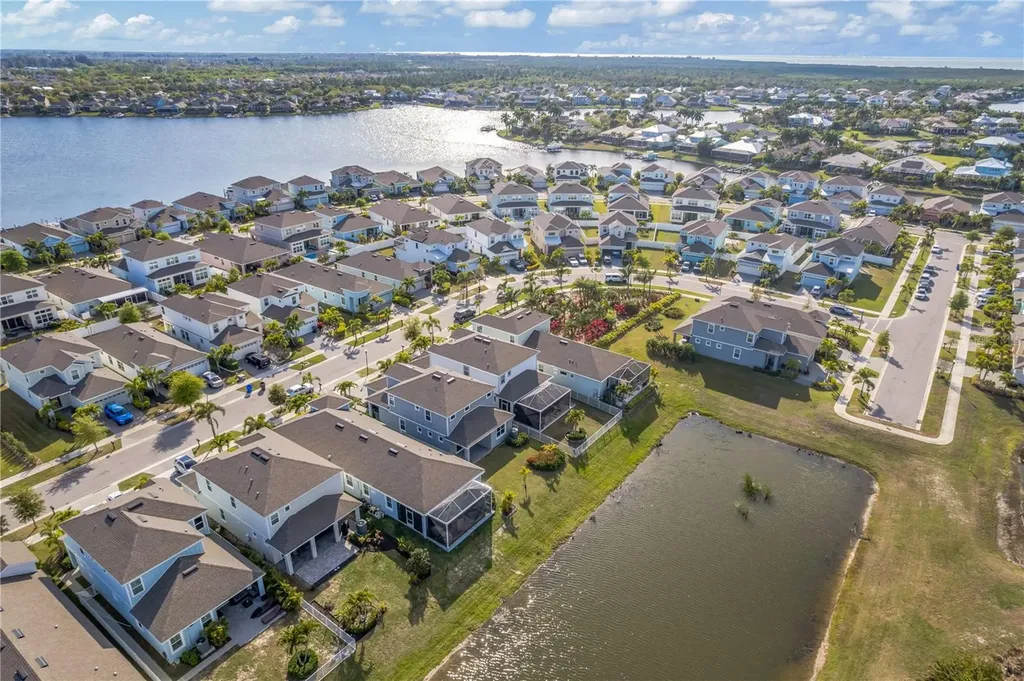 315 Blackrock Lane Apollo Beach FL 33572