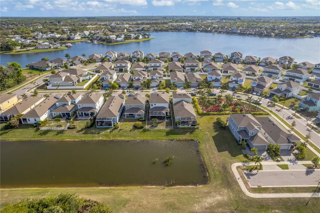 315 Blackrock Lane Apollo Beach FL 33572