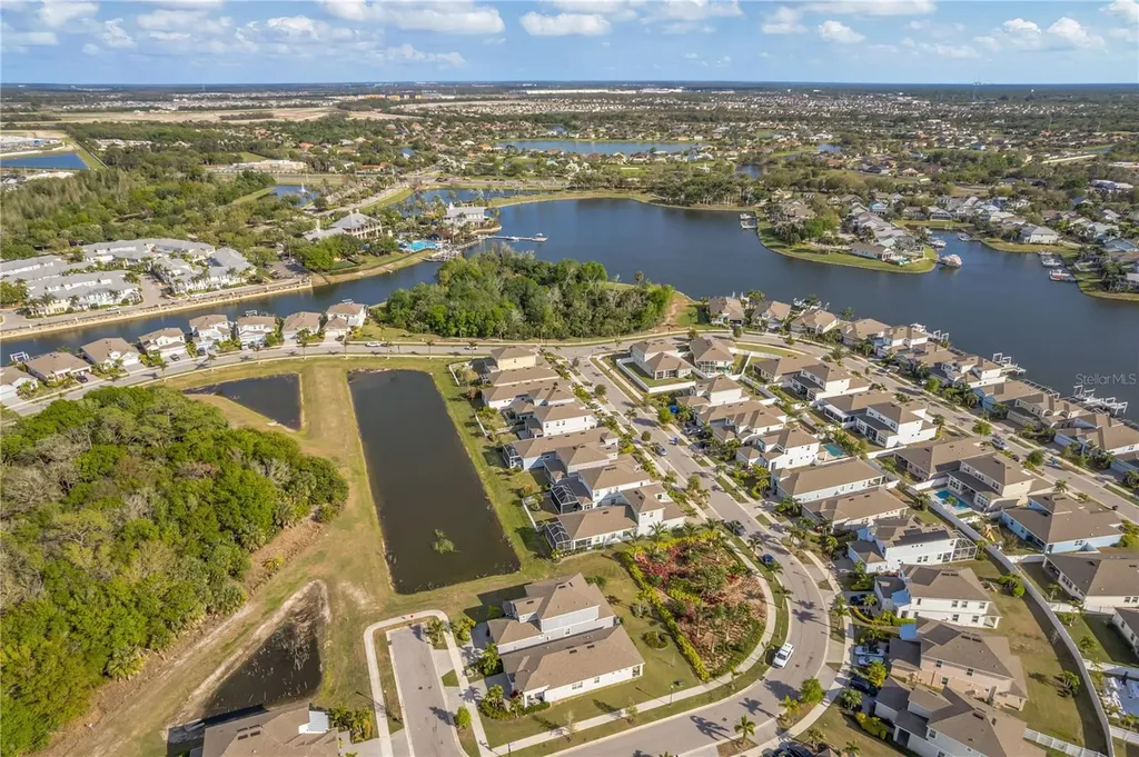 315 Blackrock Lane Apollo Beach FL 33572