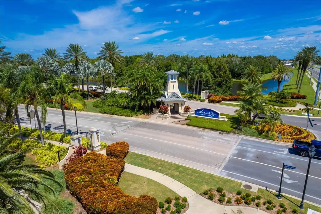 315 Blackrock Lane Apollo Beach FL 33572