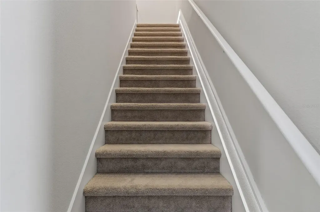 15954 Winding Bluff Drive Montverde FL 34756