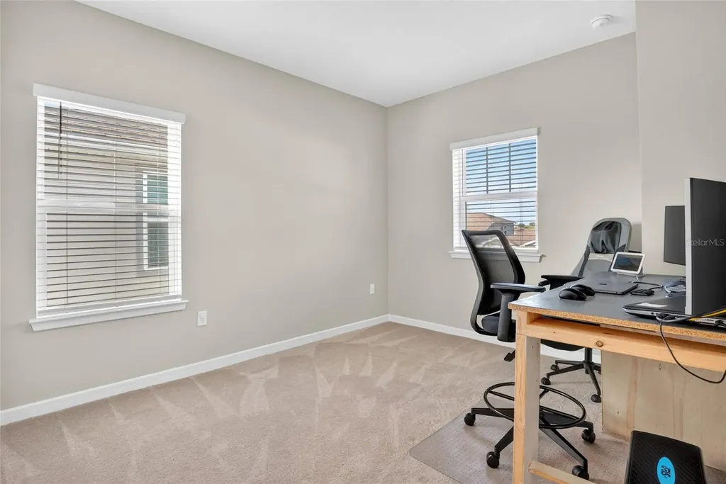 15954 Winding Bluff Drive Montverde FL 34756