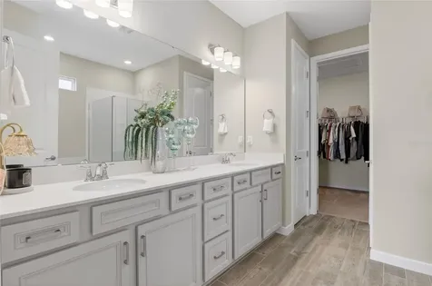 15954 Winding Bluff Drive Montverde FL 34756