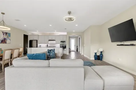 15954 Winding Bluff Drive Montverde FL 34756