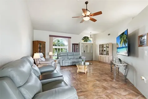 2698 Lake View Boulevard Port Charlotte FL 33948