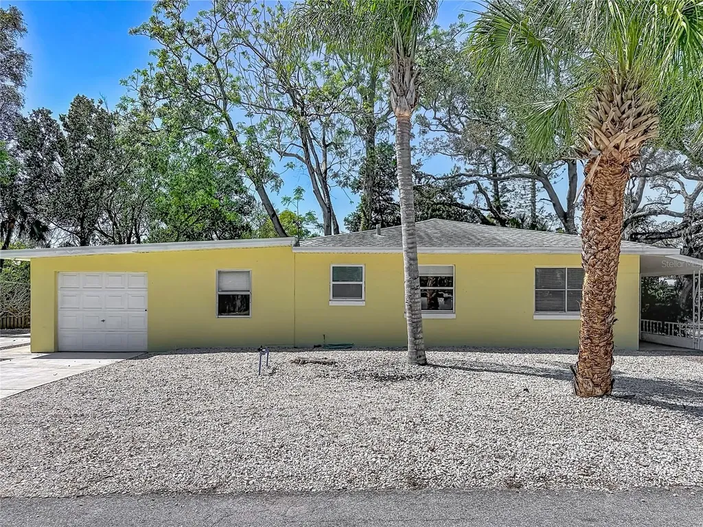 5202 9th Avenue S Gulfport FL 33707