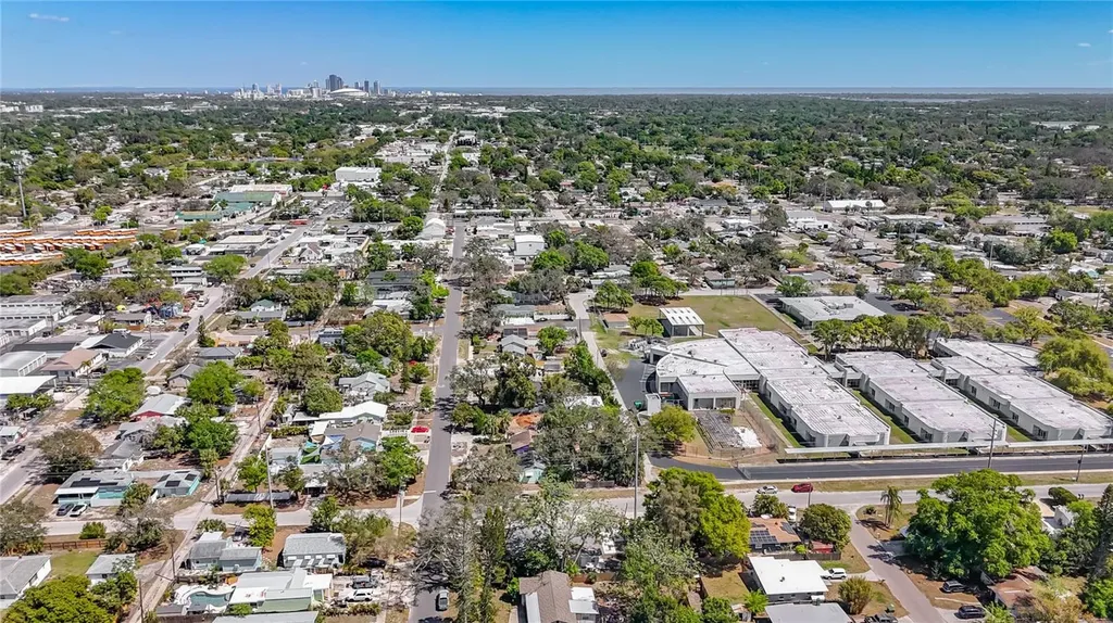 5202 9th Avenue S Gulfport FL 33707