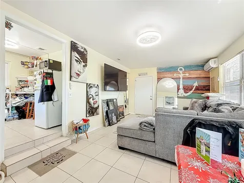 5202 9th Avenue S Gulfport FL 33707