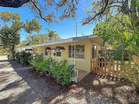 5202 9th Avenue S Gulfport FL 33707