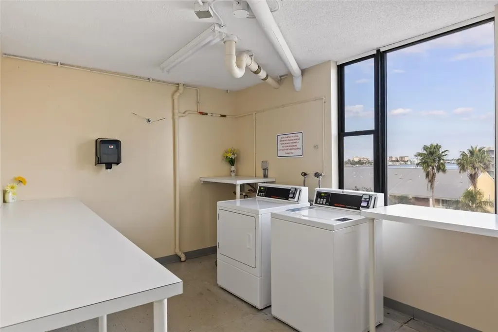 255 Dolphin Point Clearwater Beach FL 33767
