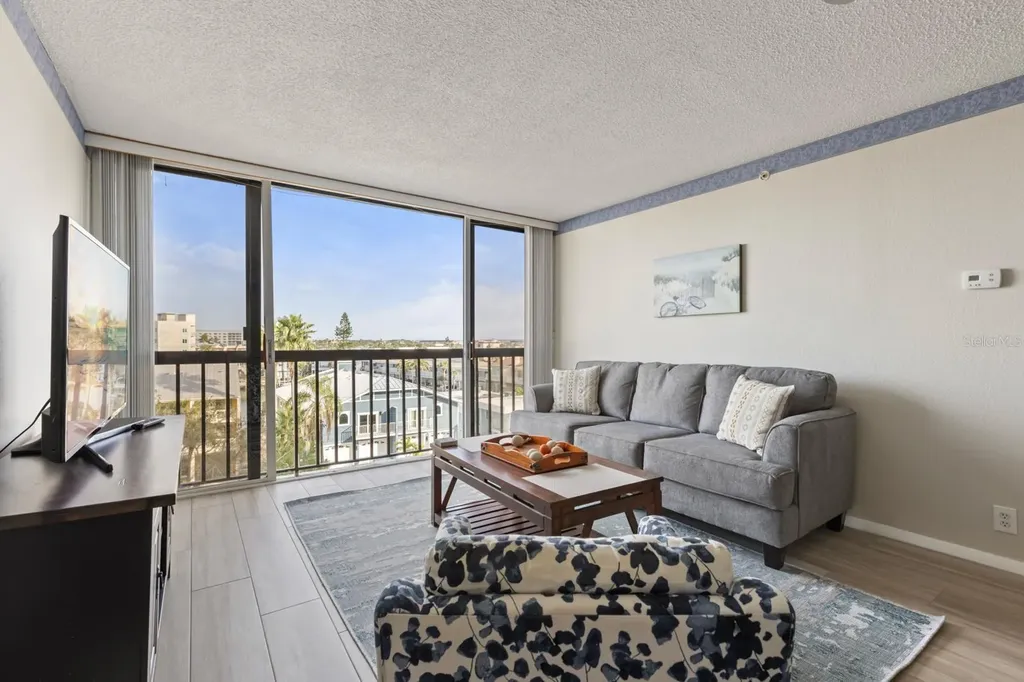 255 Dolphin Point Clearwater Beach FL 33767