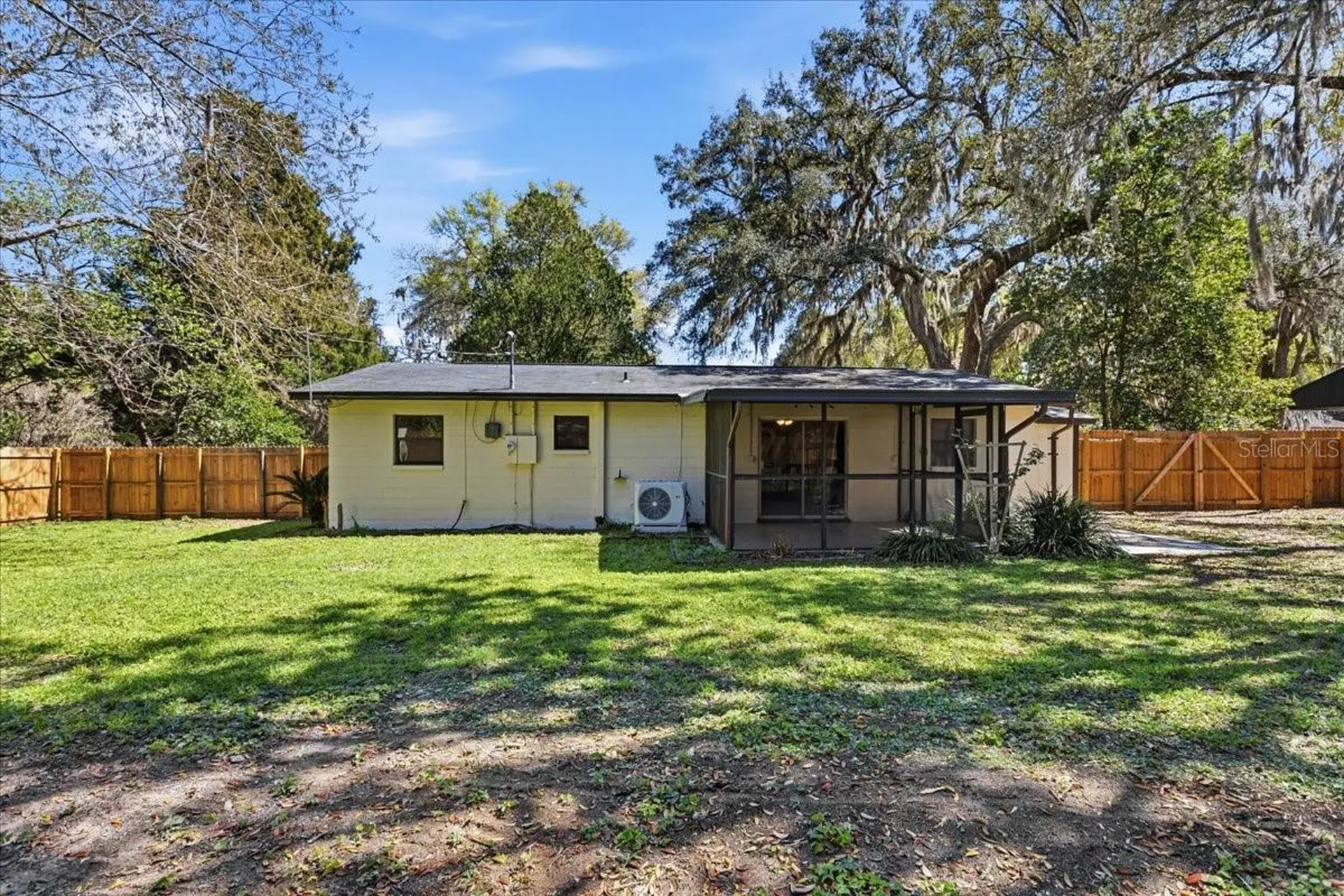 220 SE 71st Street Gainesville FL 32641