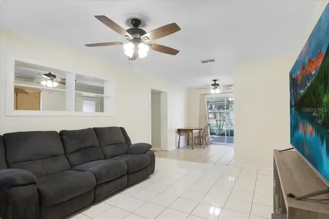 220 SE 71st Street Gainesville FL 32641