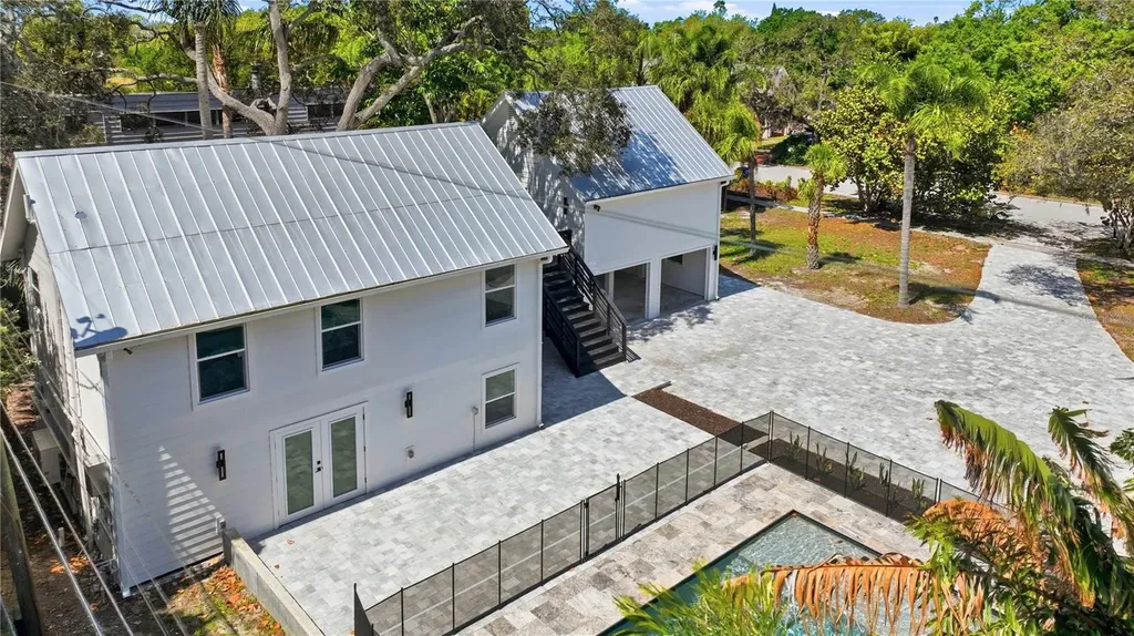 1109 Charles Street Clearwater FL 33755