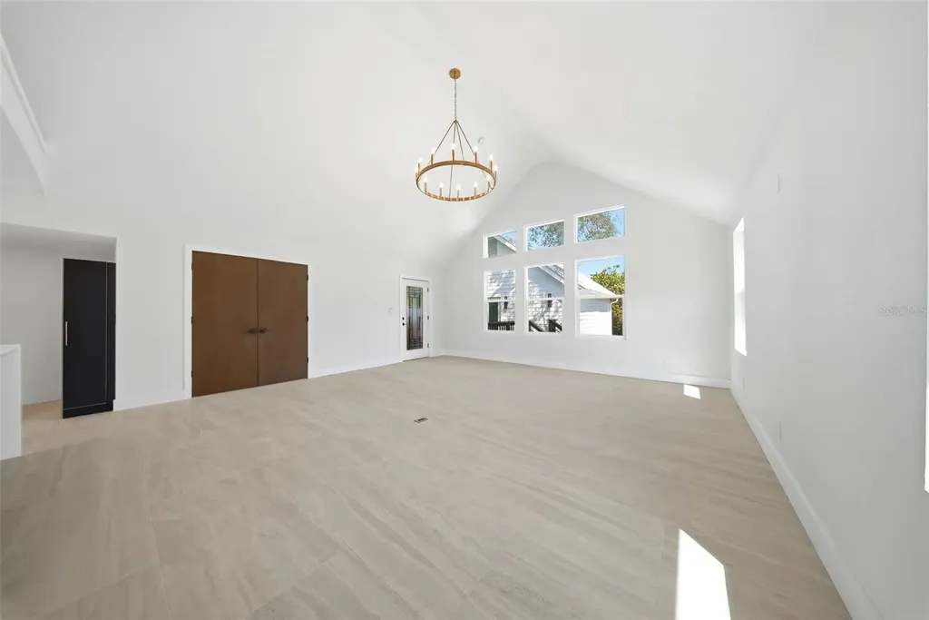 1109 Charles Street Clearwater FL 33755