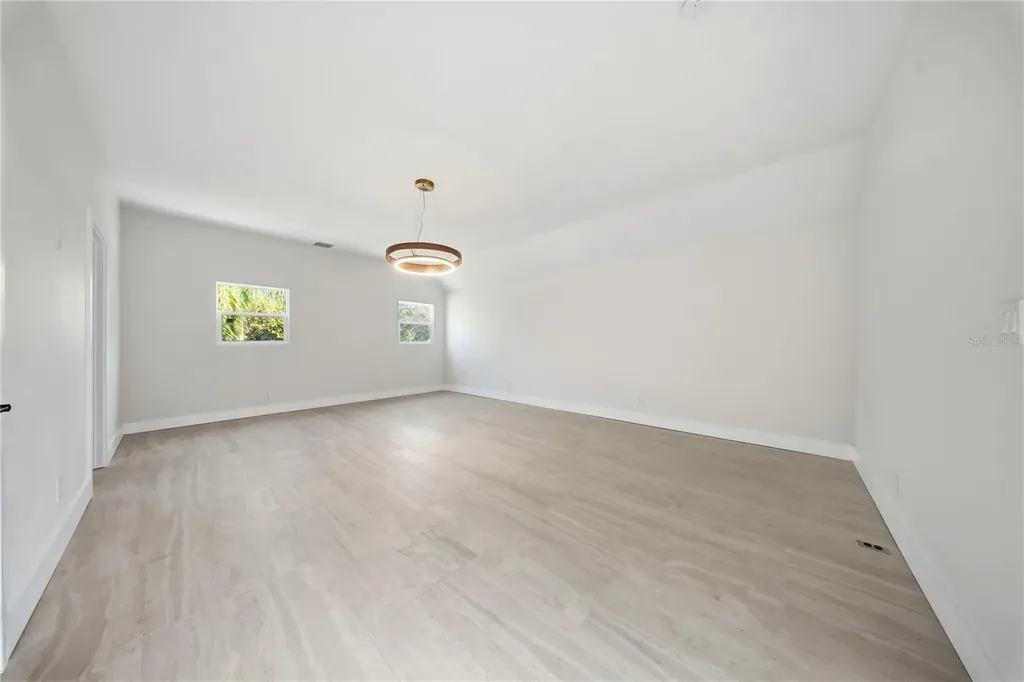 1109 Charles Street Clearwater FL 33755