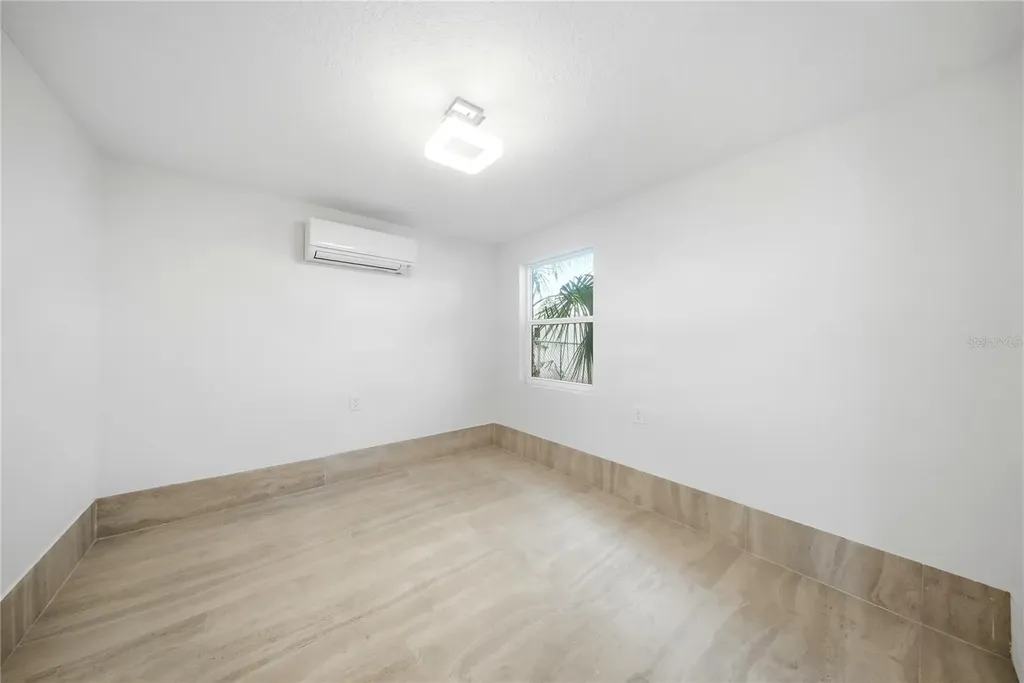 1109 Charles Street Clearwater FL 33755