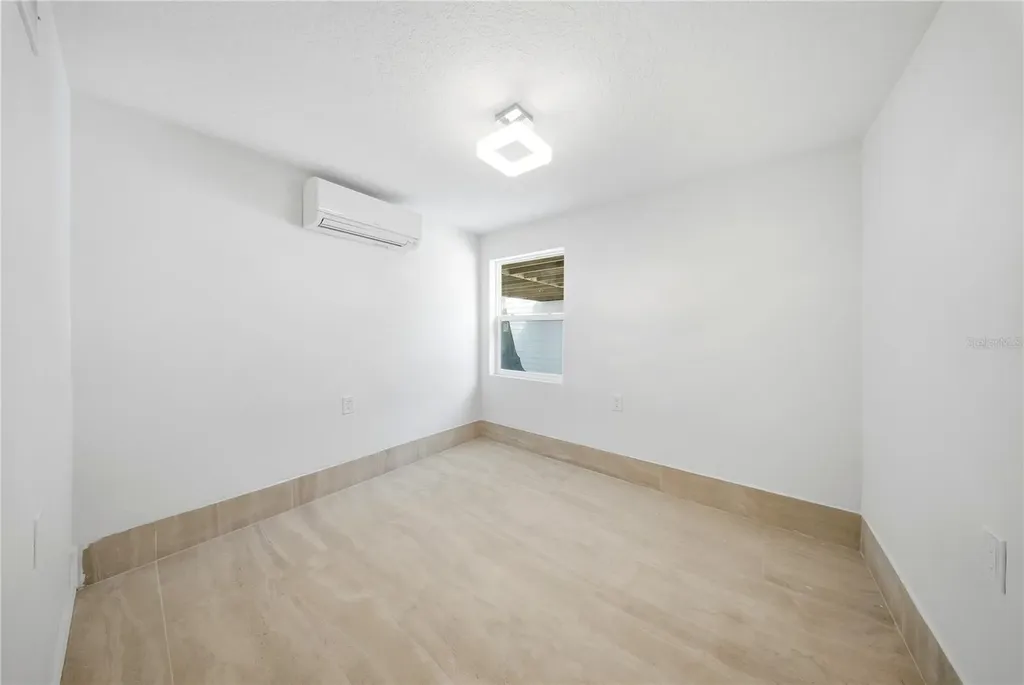 1109 Charles Street Clearwater FL 33755