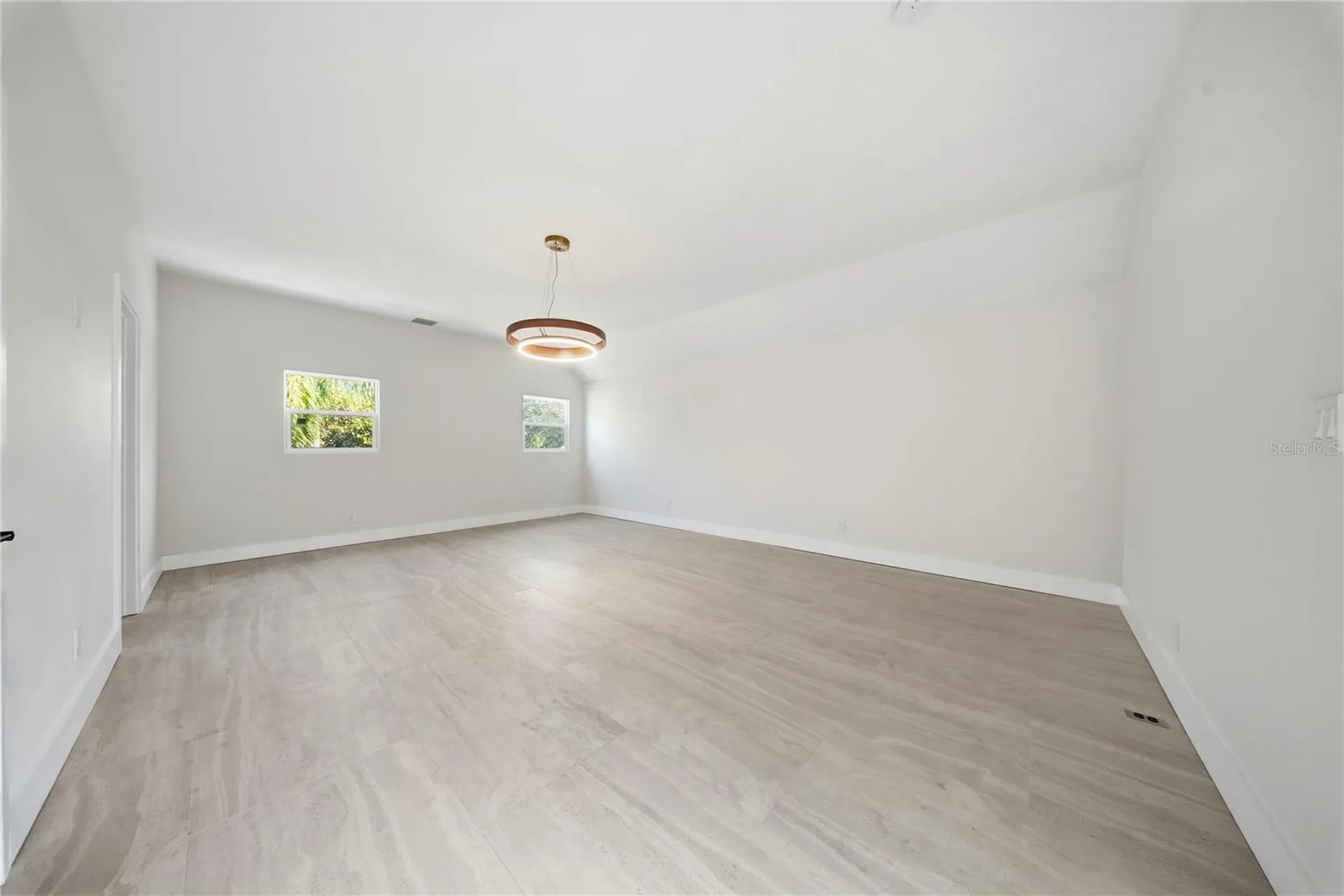 1109 Charles Street Clearwater FL 33755
