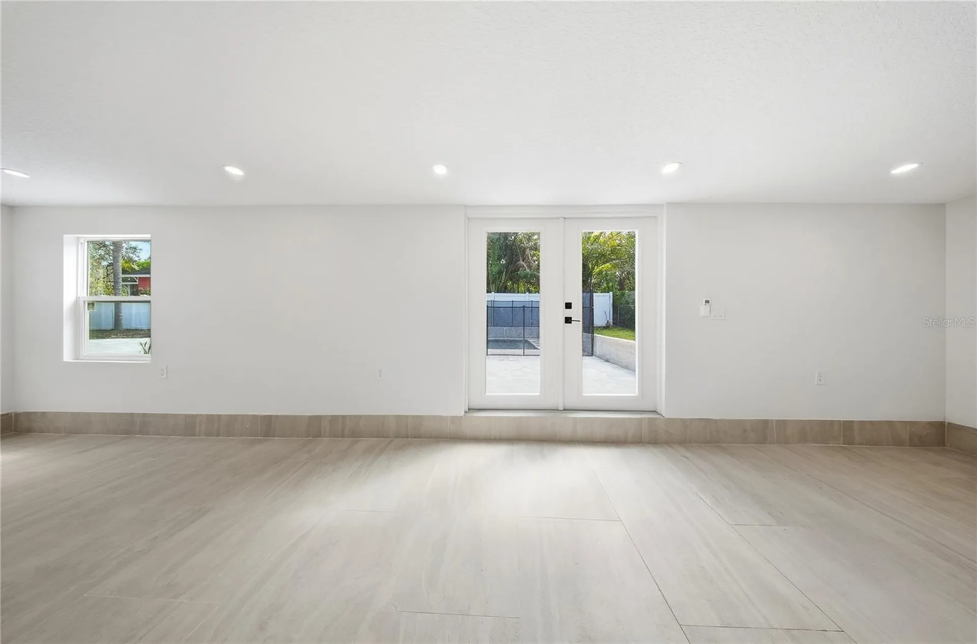 1109 Charles Street Clearwater FL 33755