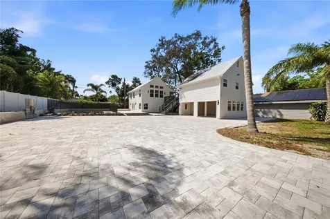 1109 Charles Street Clearwater FL 33755