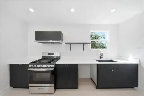 1109 Charles Street Clearwater FL 33755