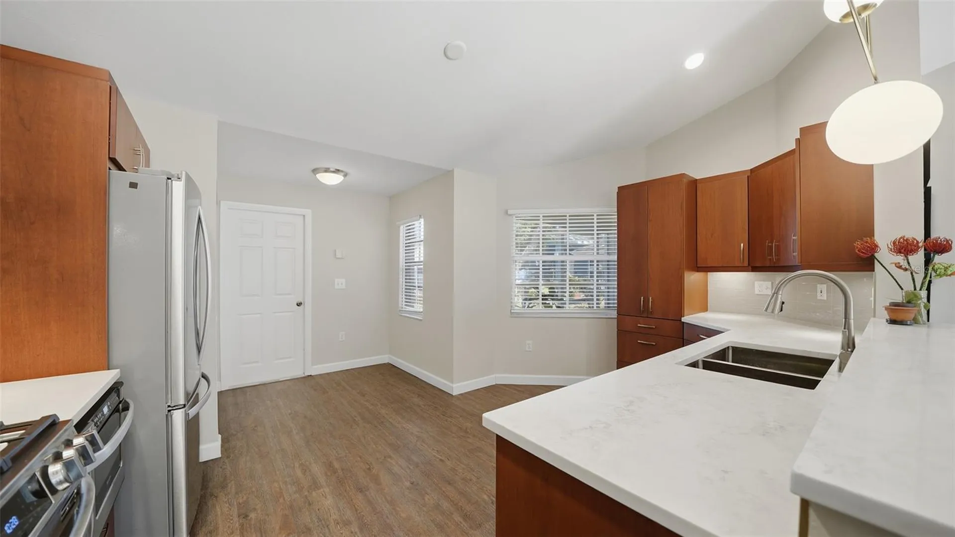 4668 Hamlets Grove Drive Sarasota FL 34235