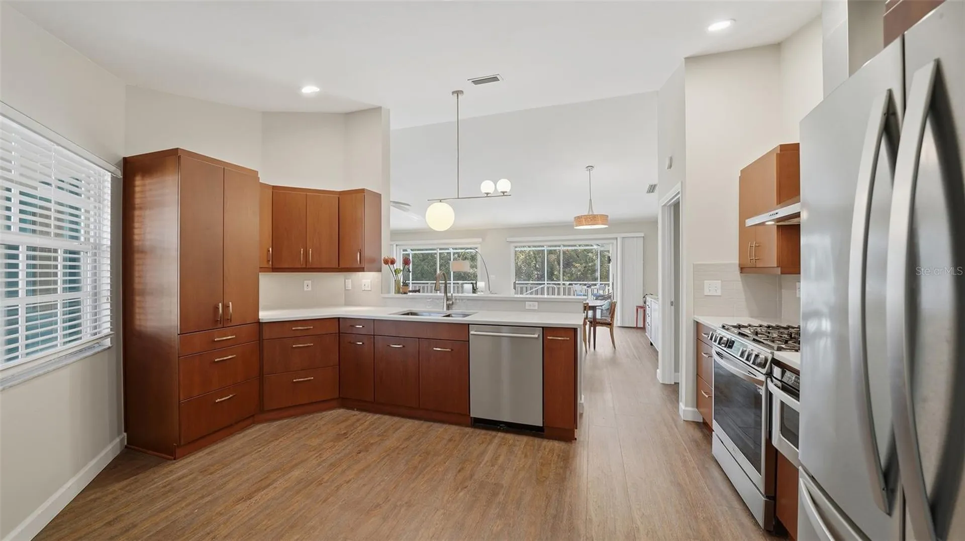 4668 Hamlets Grove Drive Sarasota FL 34235