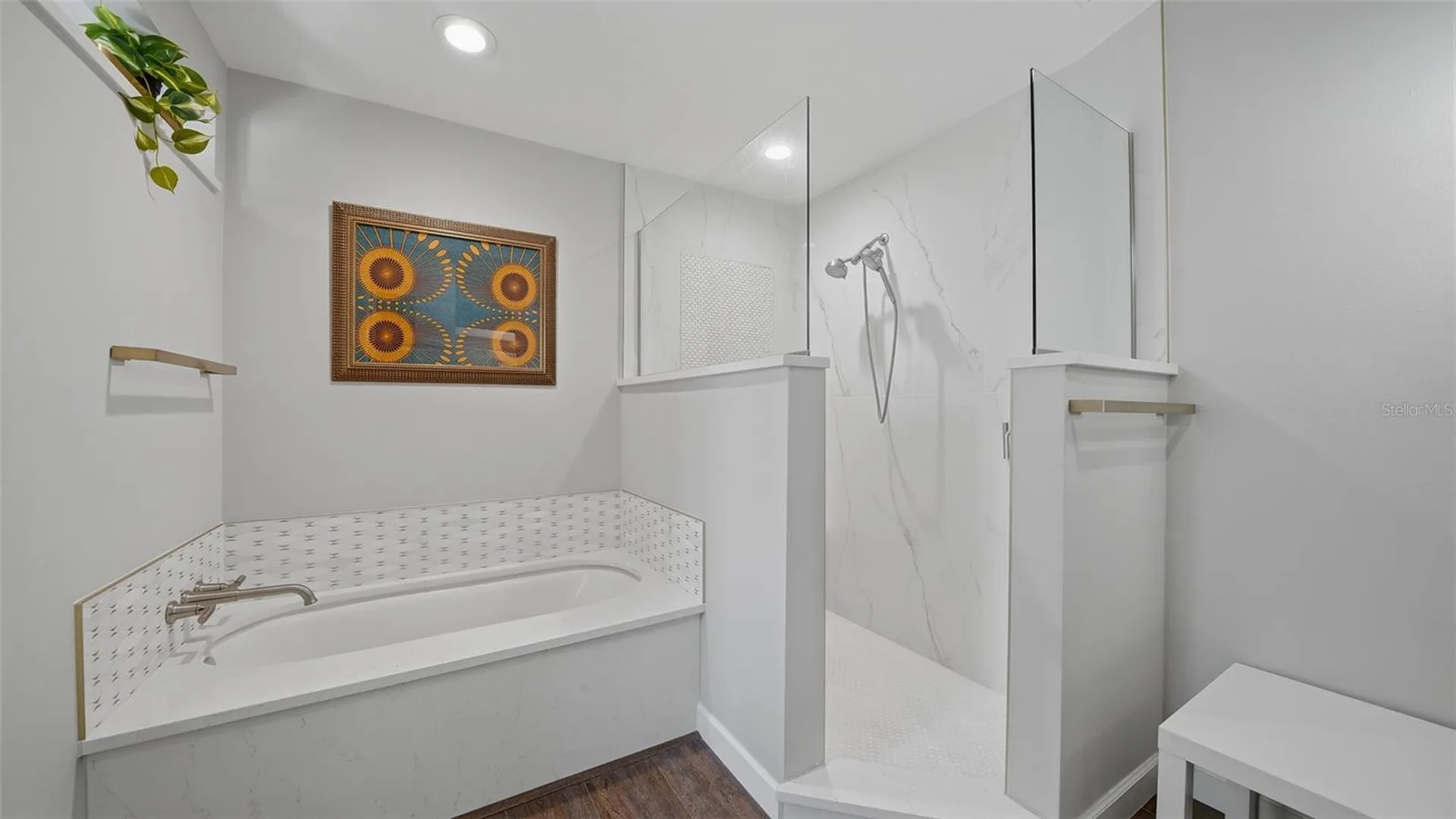 4668 Hamlets Grove Drive Sarasota FL 34235