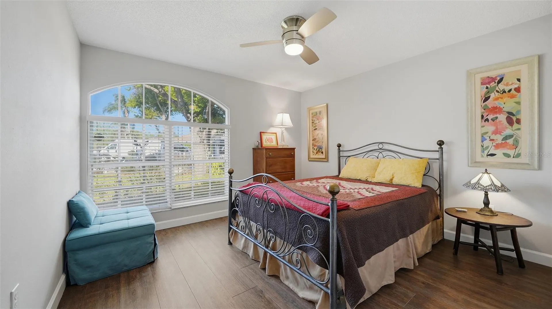 4668 Hamlets Grove Drive Sarasota FL 34235
