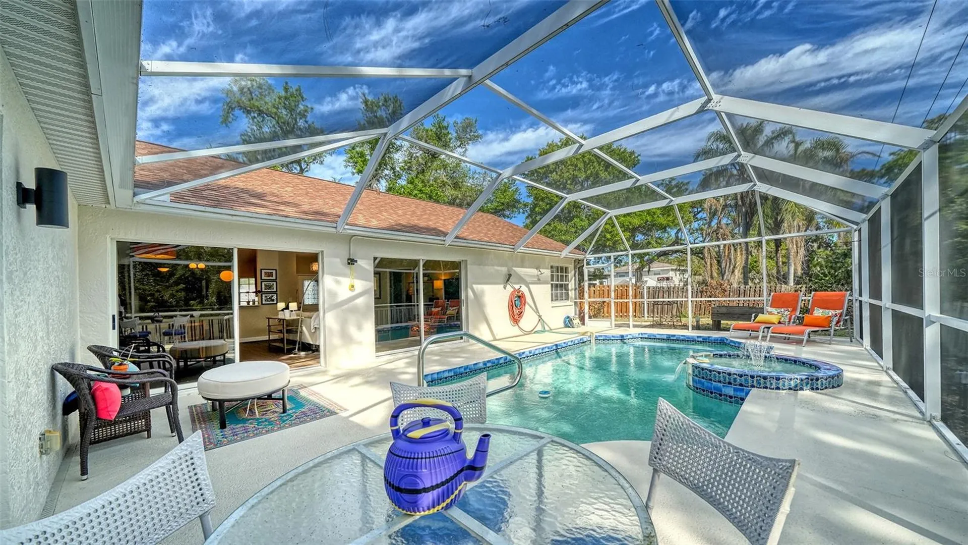 4668 Hamlets Grove Drive Sarasota FL 34235