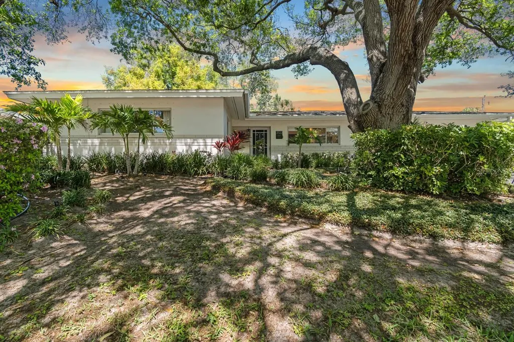 3723 Orchard Grove Lane Largo FL 33770