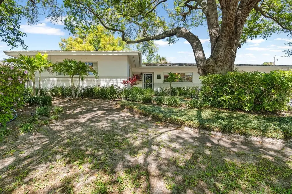 3723 Orchard Grove Lane Largo FL 33770