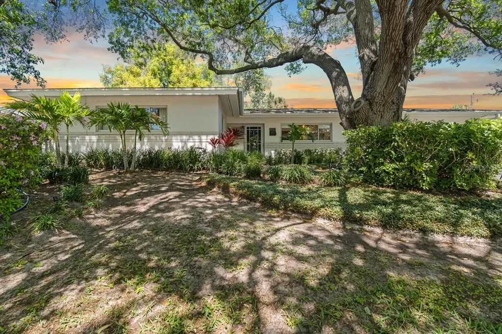 3723 Orchard Grove Lane Largo FL 33770