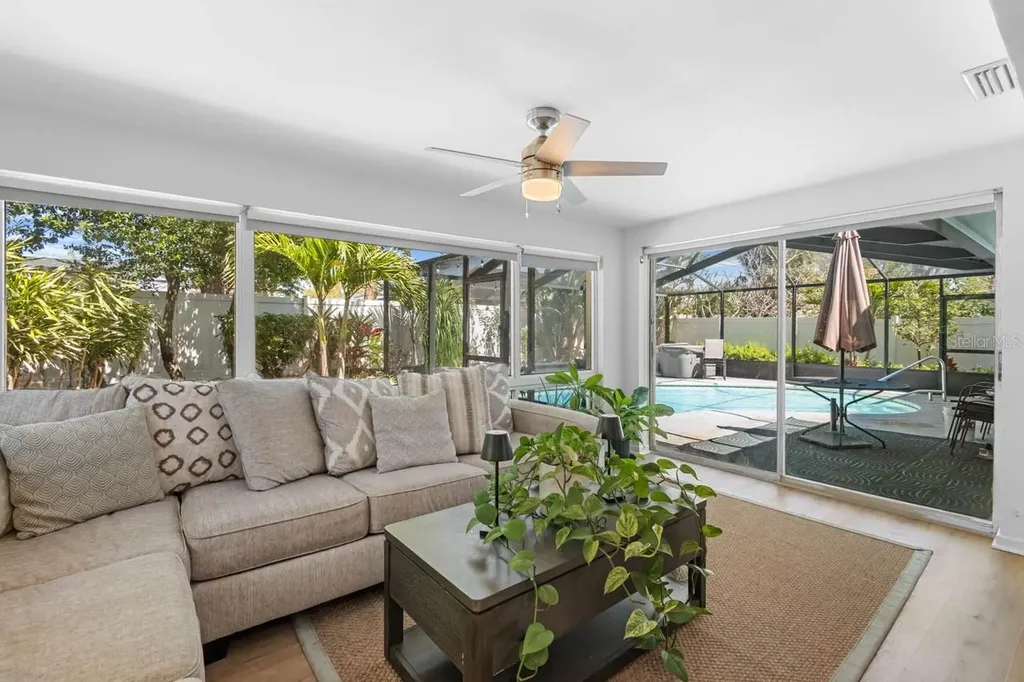 3723 Orchard Grove Lane Largo FL 33770