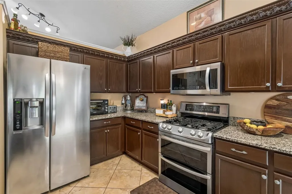 9407 Chart House Court Riverview FL 33578