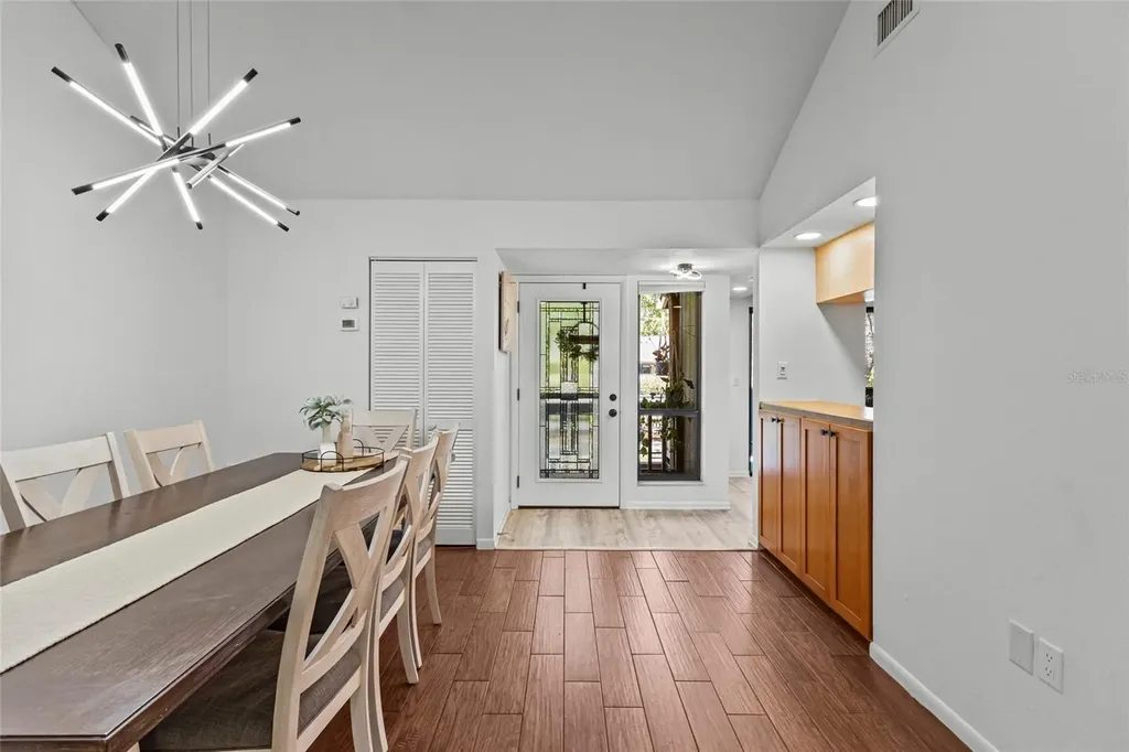 1636 Brookhouse Drive Sarasota FL 34231