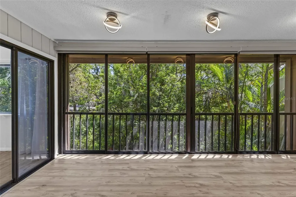 1636 Brookhouse Drive Sarasota FL 34231
