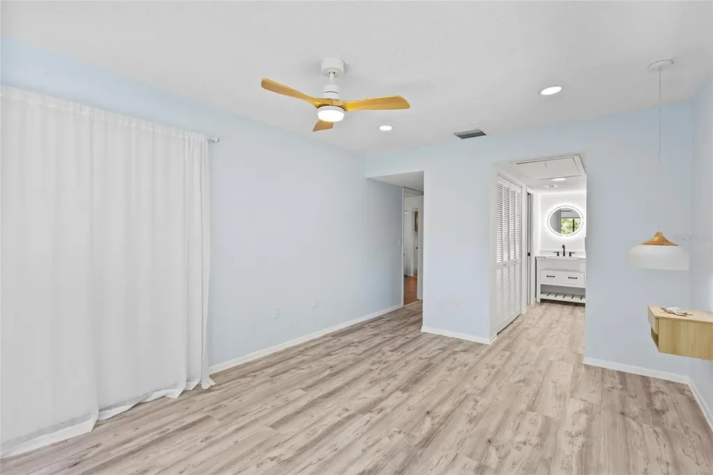 1636 Brookhouse Drive Sarasota FL 34231