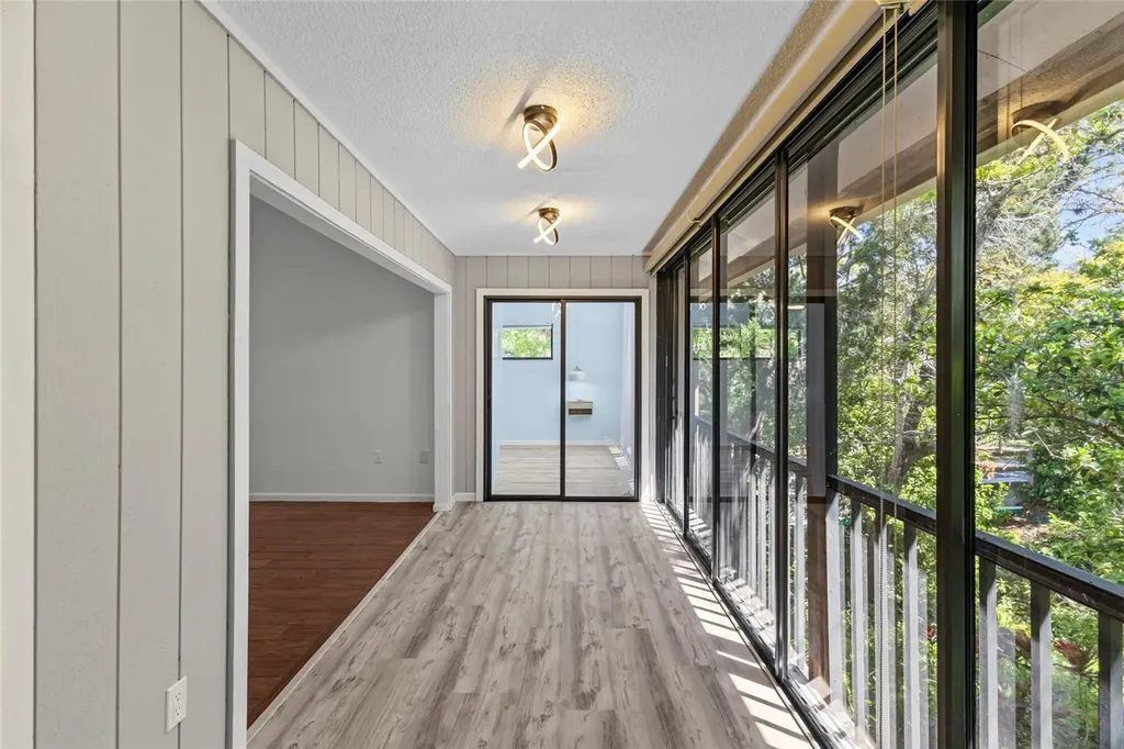 1636 Brookhouse Drive Sarasota FL 34231