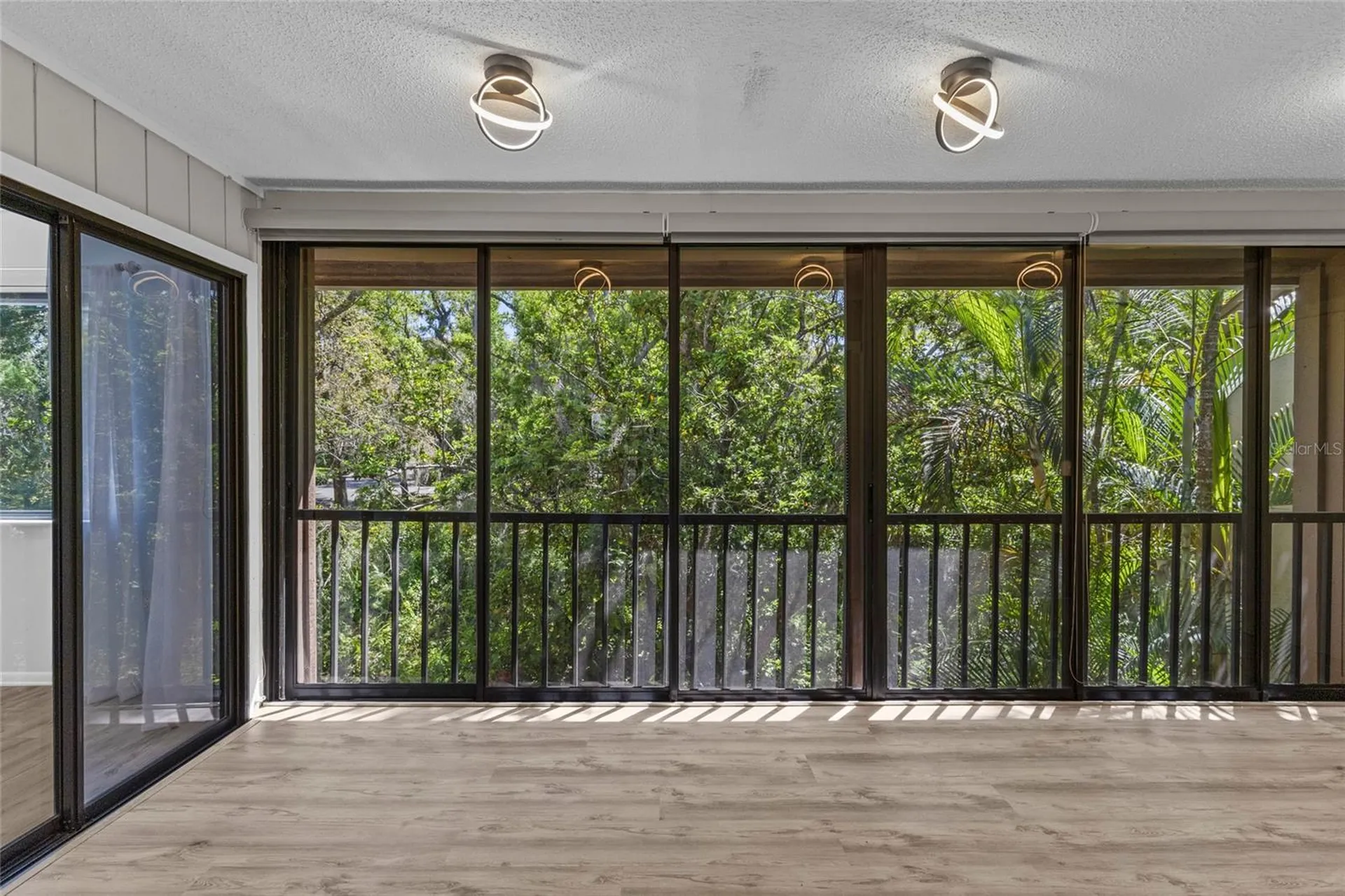 1636 Brookhouse Drive Sarasota FL 34231