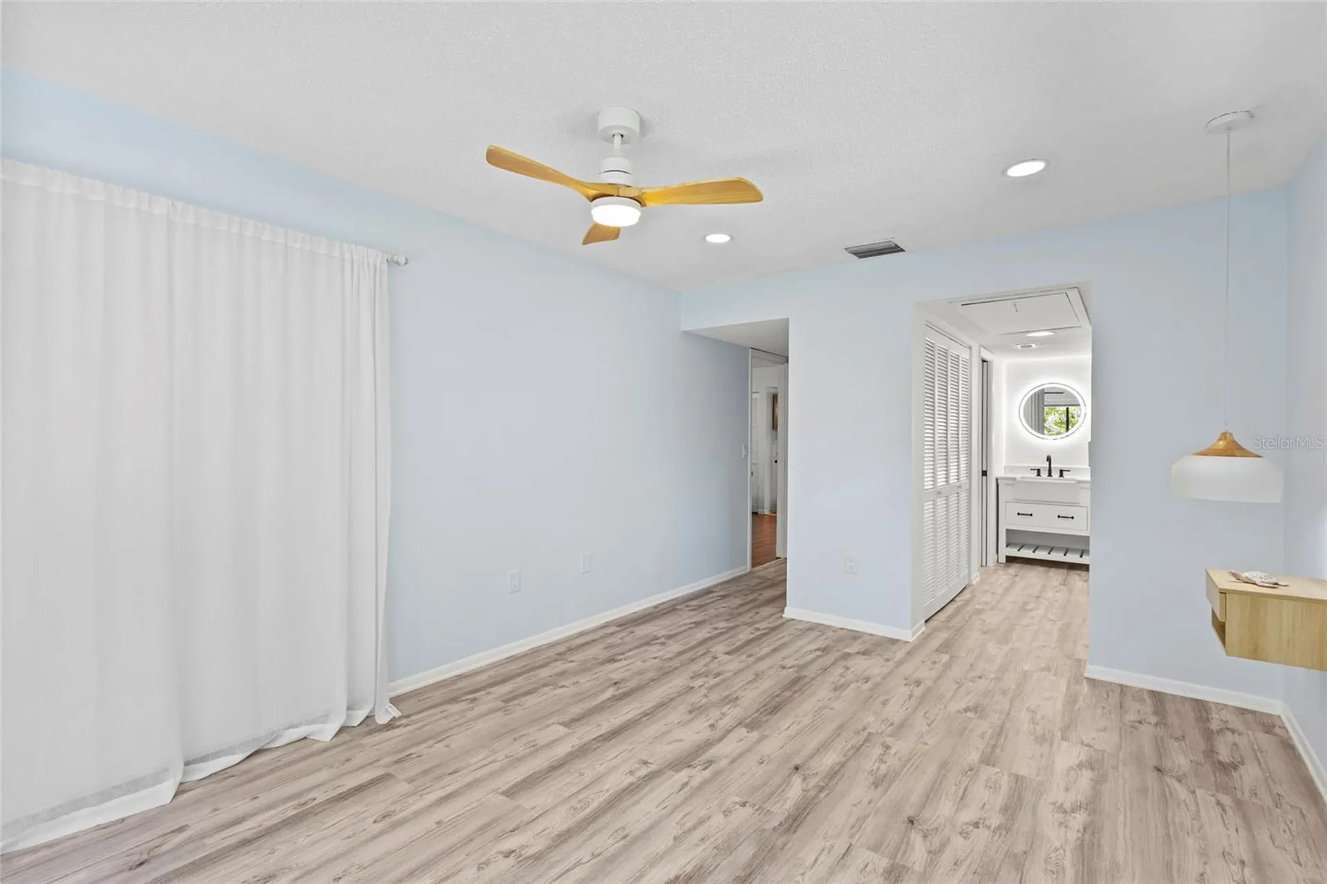 1636 Brookhouse Drive Sarasota FL 34231