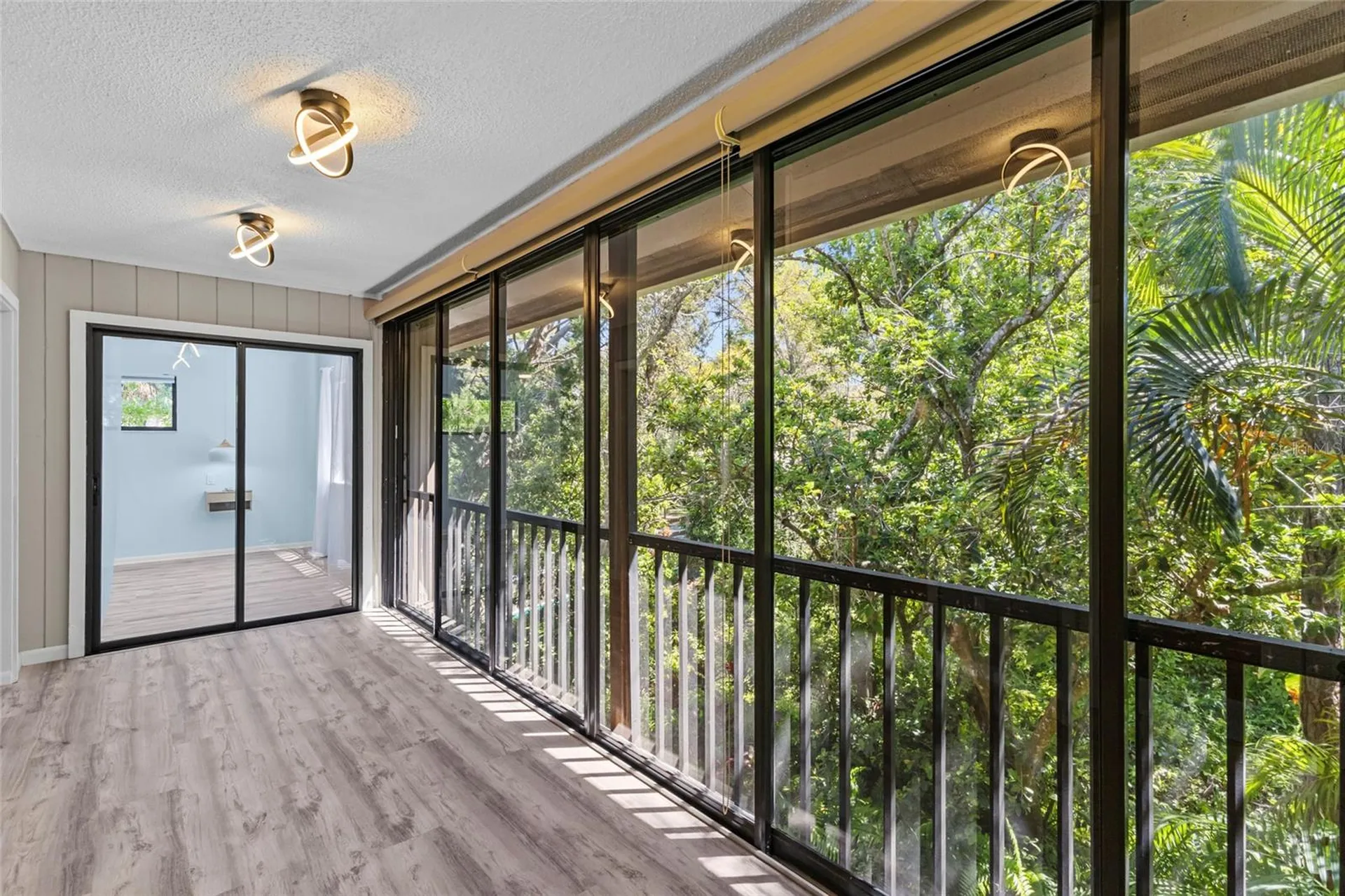 1636 Brookhouse Drive Sarasota FL 34231