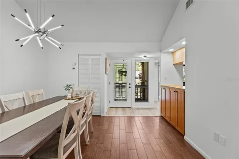 1636 Brookhouse Drive Sarasota FL 34231